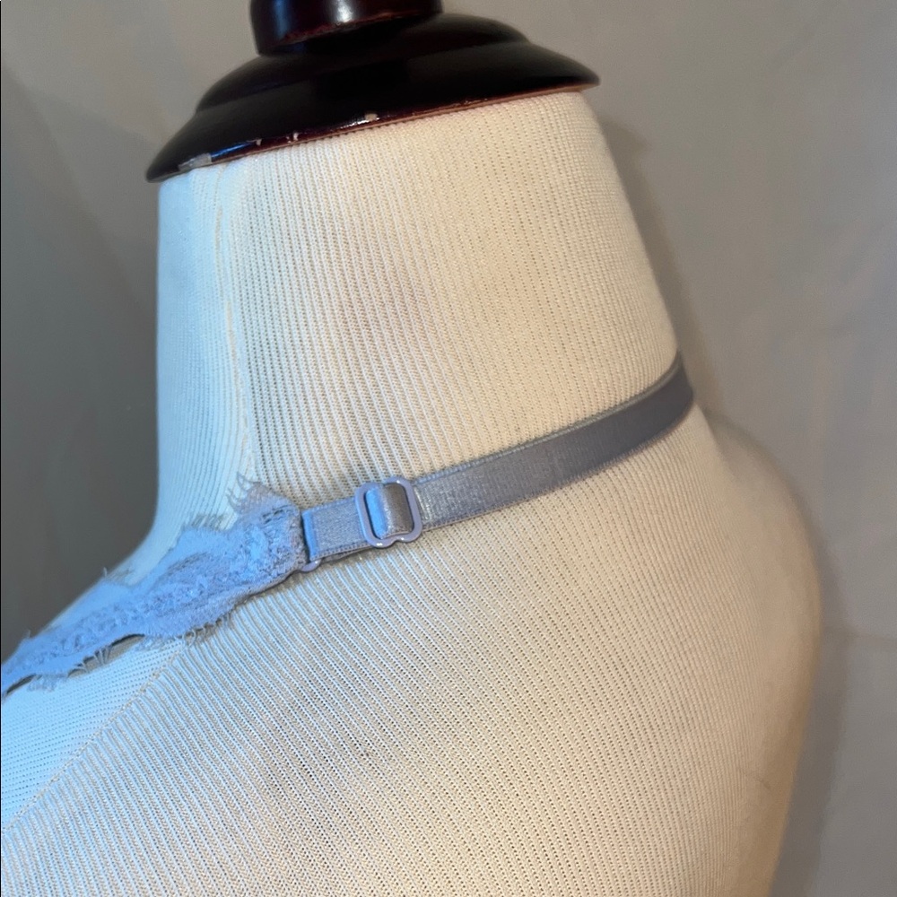PINK Victoria's Secret Light Grey Lace Wired Halter Bralette - Picture 7 of 15
